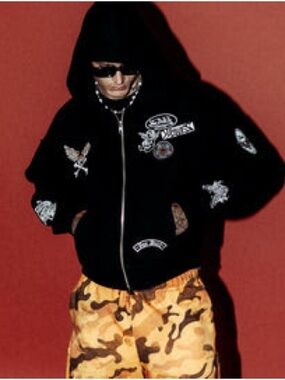 Darc Sport Black Hooded Zip-Up Sweatshirt with Patch Details AND Matching pants